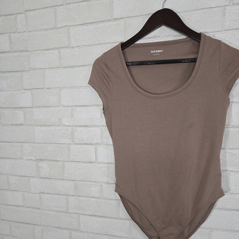 Old Navy bodysuit - Picture 2 of 13